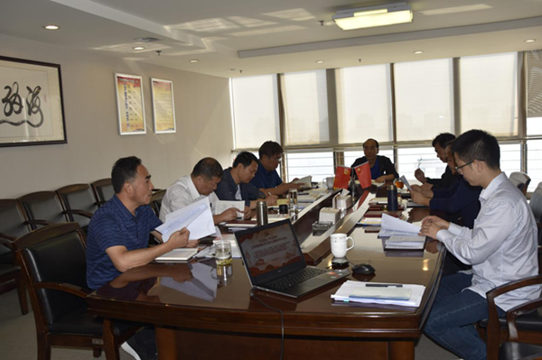 爱游戏官方网页版-爱游戏(中国)
召开“不忘初心、牢记使命”主题教育党委理论学习中心组集中学习会议