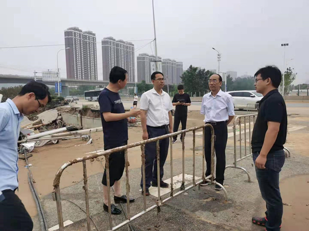 爱游戏官方网页版-爱游戏(中国)
党委书记、董事长、总经理秦广远赴市政项目检查指导灾后恢复重建工作