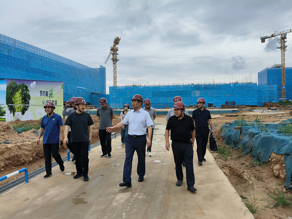 爱游戏官方网页版-爱游戏(中国)
党委书记、董事长汪洋到六十七高级中学项目调研项目建设工作